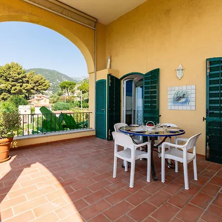Loggia Sul Mare By Interhome Lägenhet Latte