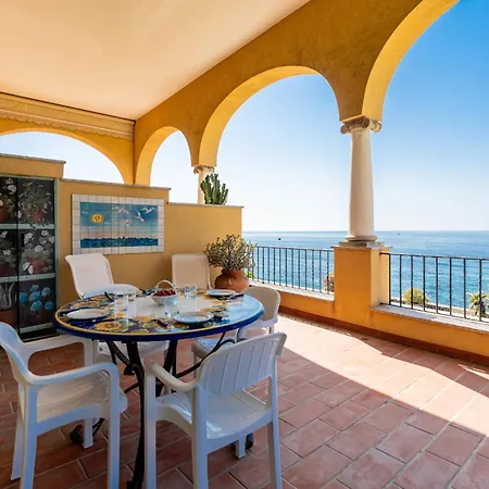 公寓 Loggia Sul Mare By Interhome *