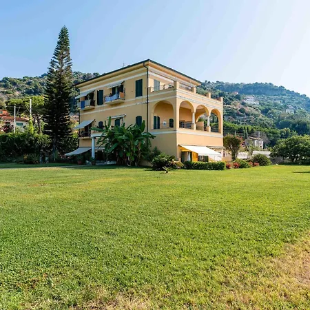 Loggia Sul Mare By Interhome Latte