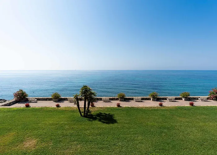 Loggia Sul Mare By Interhome شقة