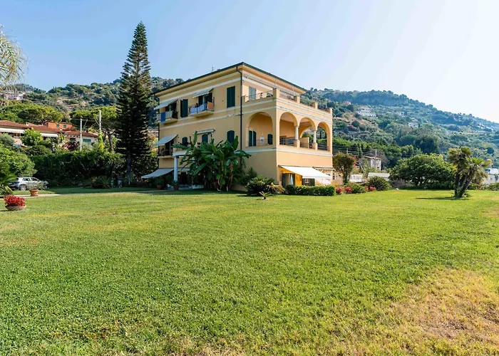 Loggia Sul Mare By Interhome Latte